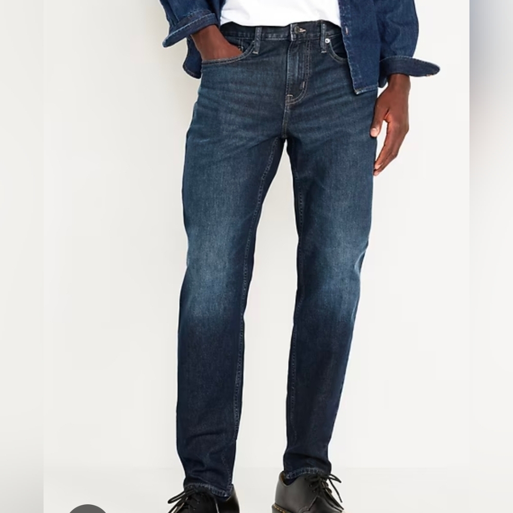 Old Navy Athletic Taper Built-In Flex Jeans